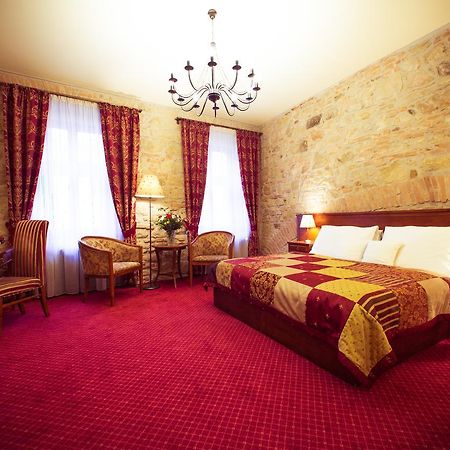 Hotel Rous Плзень Екстер'єр фото