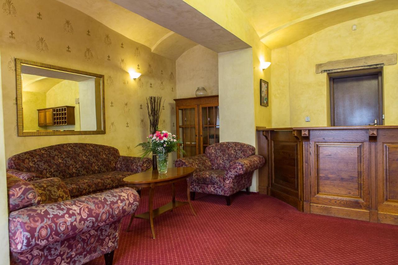 Hotel Rous Плзень Екстер'єр фото