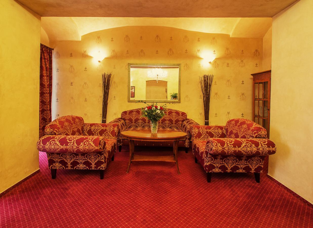Hotel Rous Плзень Екстер'єр фото